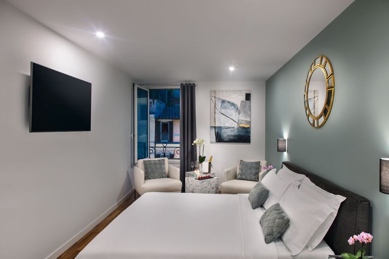 Bedroom 5, Fellini Design Suites, Rome