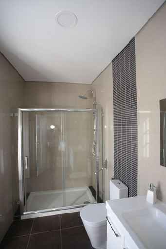 Bathroom 3, Sui7es Guest House Cascais, Cascais