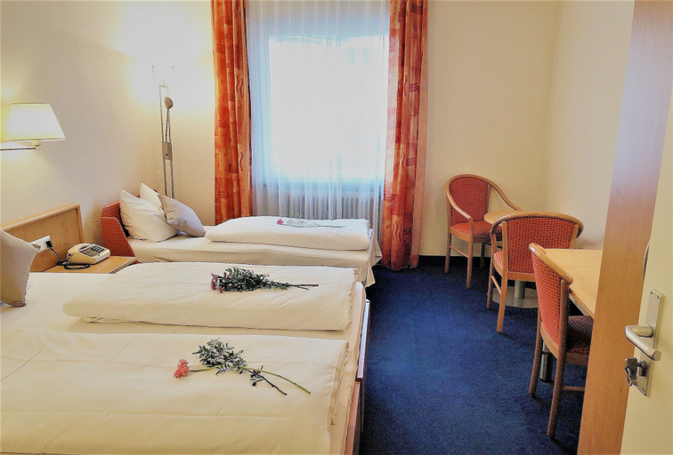 Bedroom 3, Hotel Austria Stuttgart-City, Stuttgart