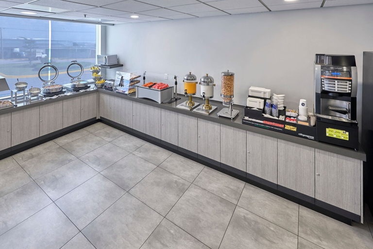 Food & Drinks 5, City Express Junior by Marriott Guadalajara Periférico Sur, Tlaquepaque