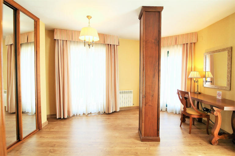 Bedroom 3, Hotel Ele Puente Romano, Salamanca