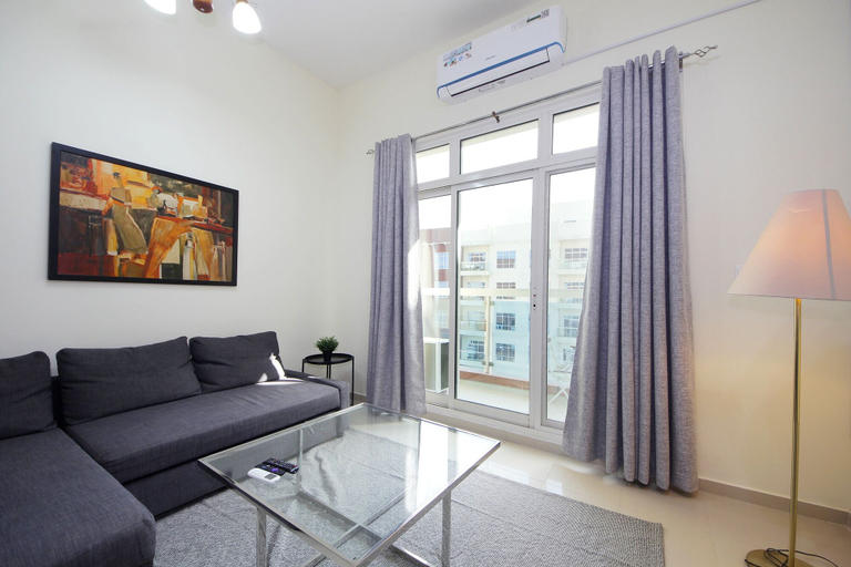 Living area 3, 1 Bedroom Apartment in La Vista 3, Dubai
