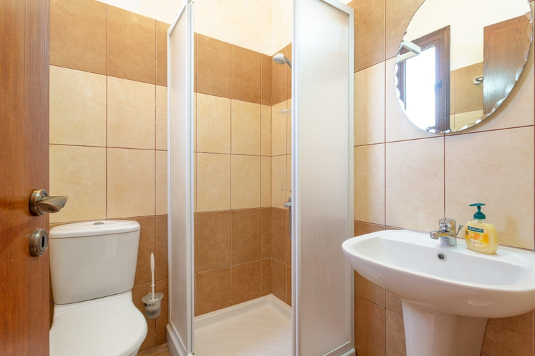 Bathroom 4, Villa Rallo Large Private Pool Sea Views A C Wifi Eco-friendly - 2961