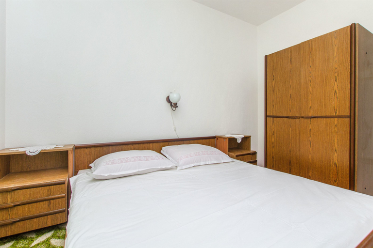 Bedroom 4, Apartments Jerka, Sutivan