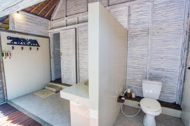 Bathroom 4, Lembongan Bay Shore Huts, Klungkung