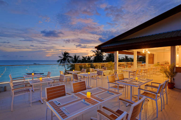 Food & Drinks 5, Luau Beach Inn Maldives, Vaavu Atoll