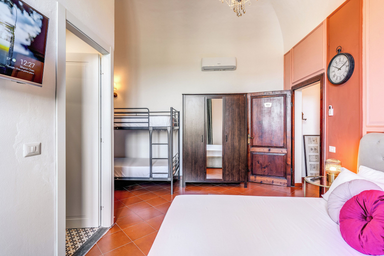 Bedroom 3, AwesHome Villa Tower, Pisa