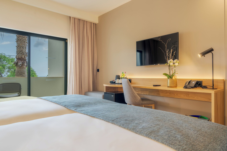 Bedroom 3, Sentido Galosol, Santa Cruz
