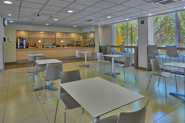 Food & Drinks 5, City Express by Marriott Campeche, Campeche