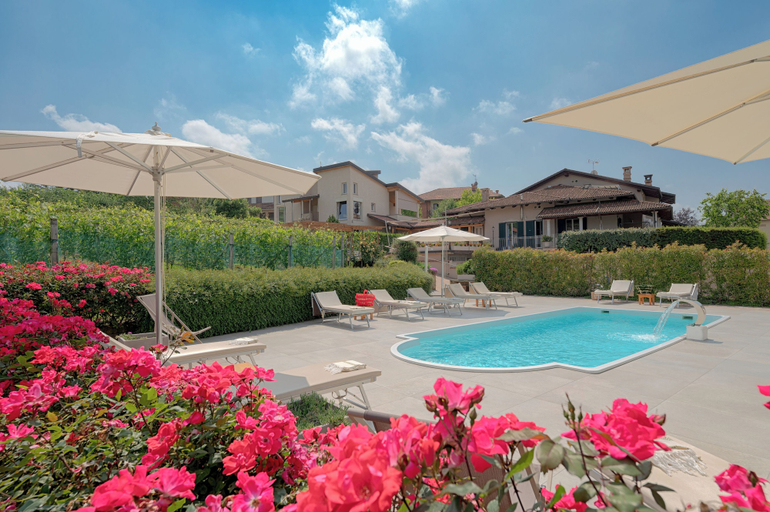 Sport & Beauty, La Rosa Gialla, Cuneo