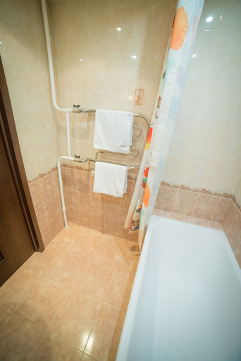 Bathroom 2, Inndays Tepliy Stan, South-Western