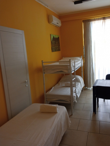 Bedroom 2, Ostello Le Stanze del Sogno, Benevento