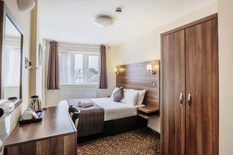 Prince Regent Hotel Excel London, London