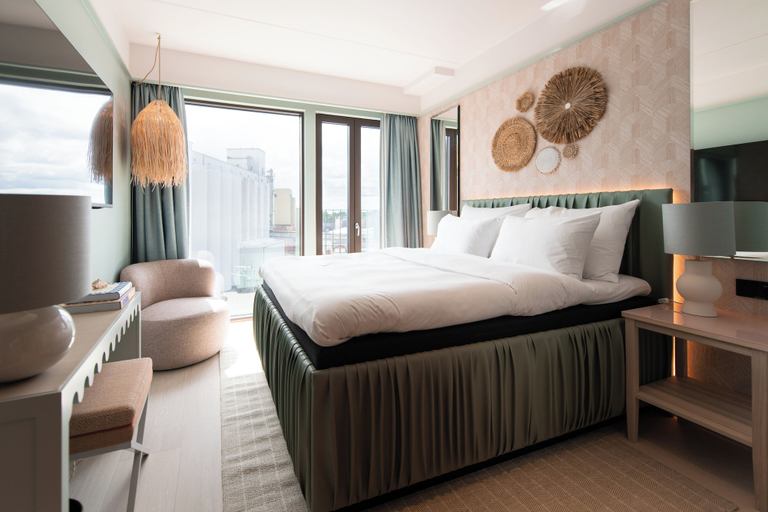 Bedroom 3, Hotel Riviera, Moss