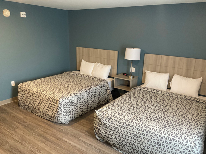 Bedroom 4, Woodspring Suites Dearborn - Detroit, Wayne
