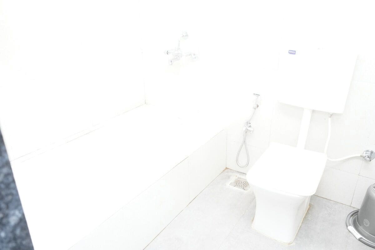 Bathroom 4, THE AVI'S VILLAGE AGROTOURISM, Raigarh