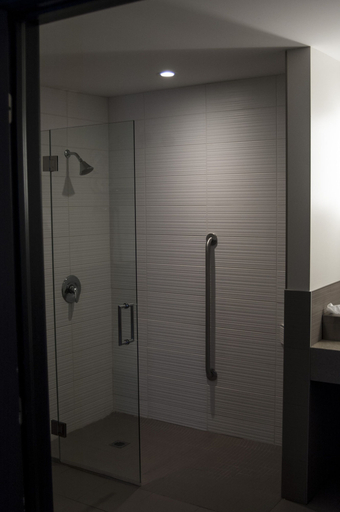Bathroom 4, Les Suites Victoria, an Ascend Collection Hotel, Communauté-Urbaine-de-l'Outaouais