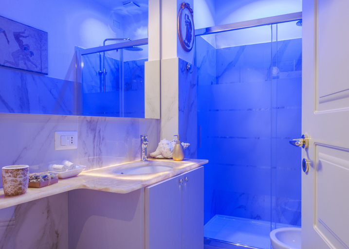 Bathroom 5, Olympus Verona Relais, Verona
