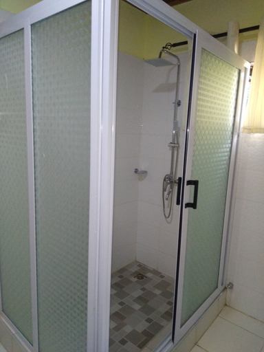 Bathroom, KROBIA EXECUTIVE LODGE, Tema