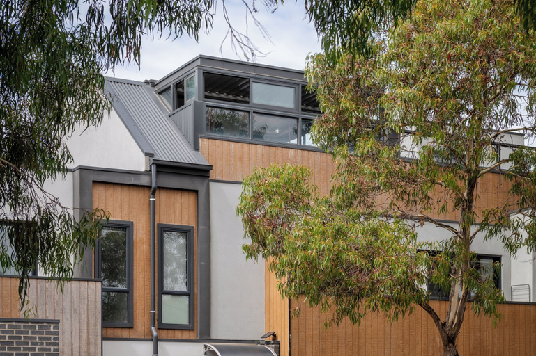 Exterior & Views 2, StayCentral - Thornbury Townhouse, Melbourne