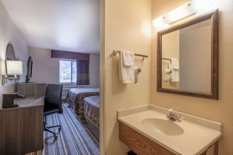 Bathroom 5, Super 8 by Wyndham Butte MT, Silver Bow