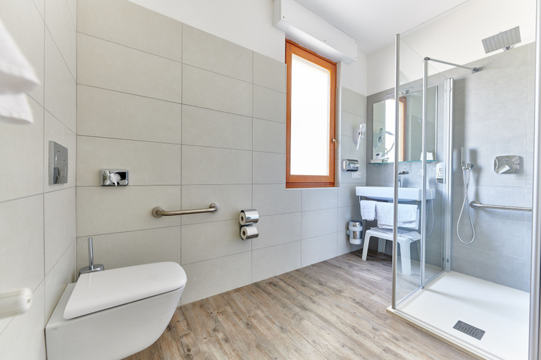 Bathroom 3, Eco Hotel Benacus, Verona