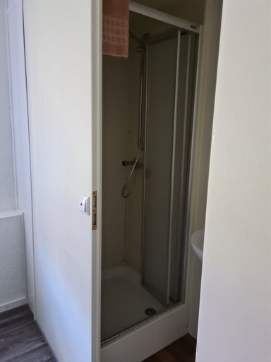Bathroom 4, Landgasthaus Echtzer Hof, Düren