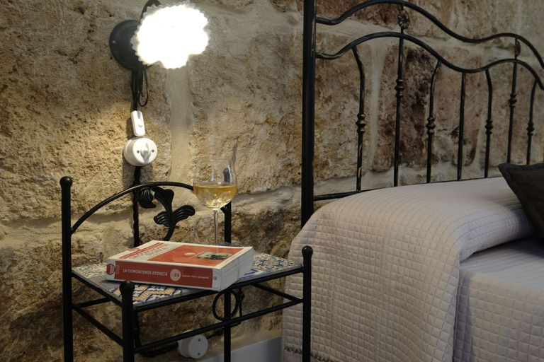 Bedroom 5, Morfeo charming Rooms & relax, Syracuse