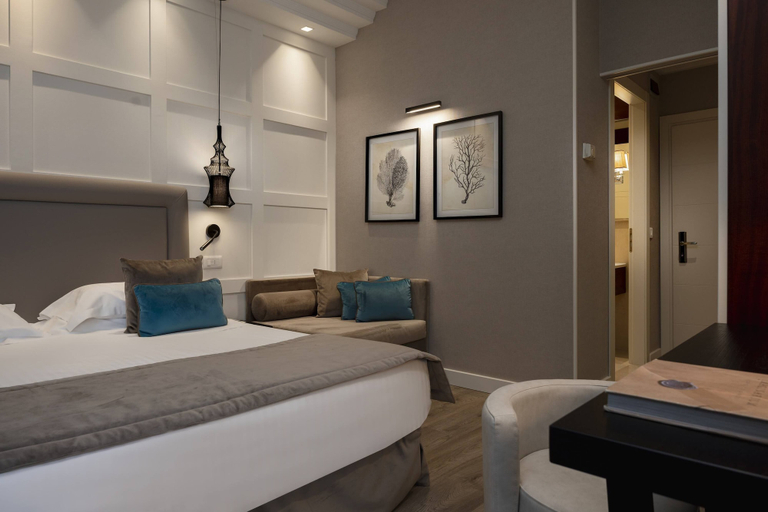 Bedroom 2, Hotel Lungomare, Rimini
