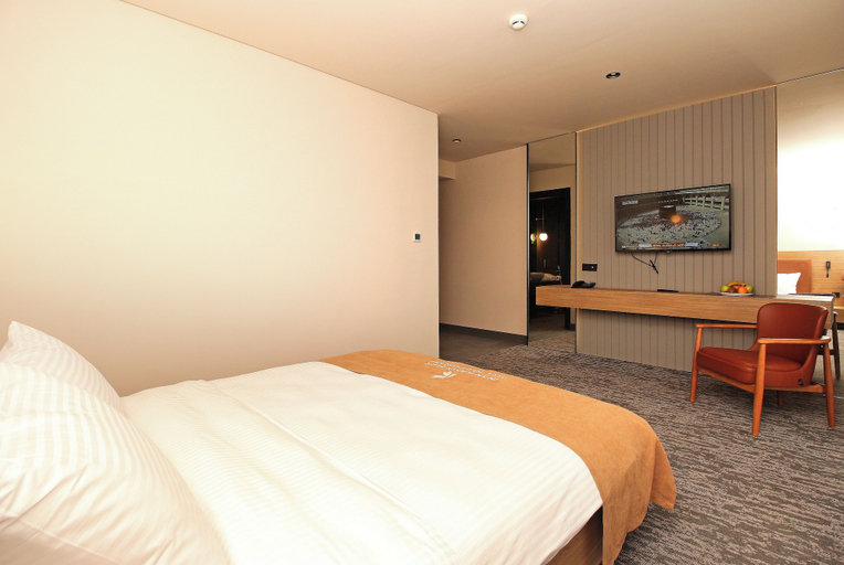 Bedroom 3, Inanlar City Hotel, Yomra