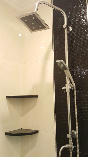 Bathroom 3, Vtsix Condo Service at View Talay Condo, Pattaya