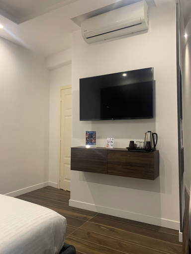 Bedroom 4, Napoliday, Napoli