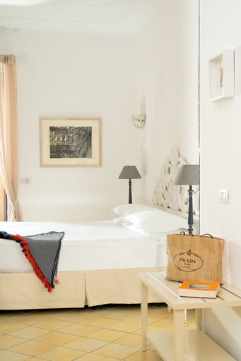 Bedroom 4, Casa Mariantonia, Napoli