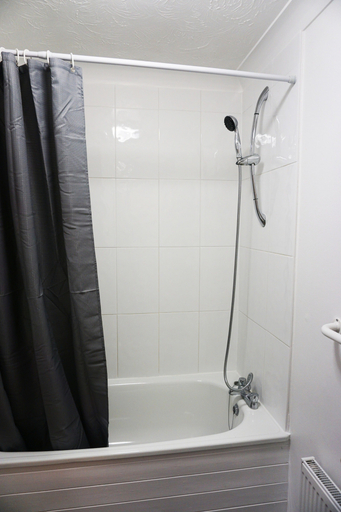 Bathroom 3, The Worthys, South Gloucestershire