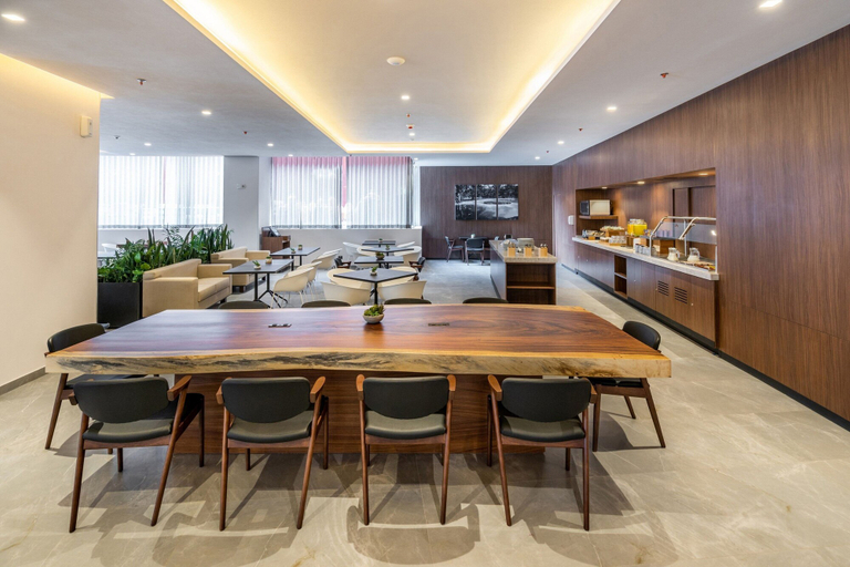 Food & Drinks 5, City Express Plus by Marriott San Luis Potosí, San Luis Potosí