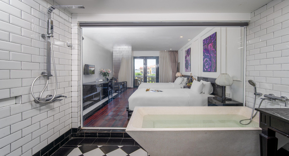 Bathroom 4, Thanh Binh Riverside Hotel, Da Nang
