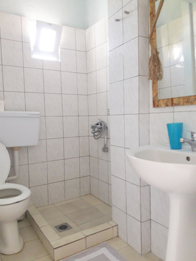 Bathroom 5, Artemis Studios & Apartments, Central Macedonia