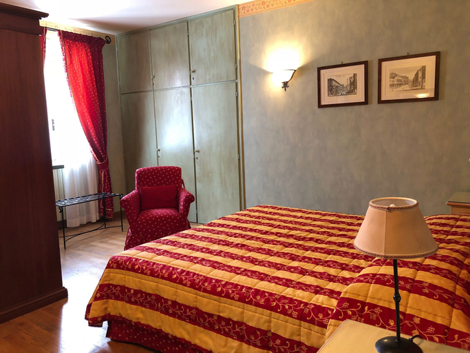 Bedroom 3, Albergo Sapori, Bologna