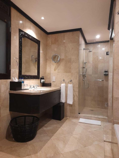 Bedroom 5, The Royal Beach Seminyak Bali, Badung
