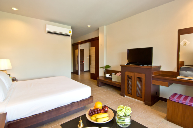 Bedroom 5, Rose Bay Resort, Pattaya