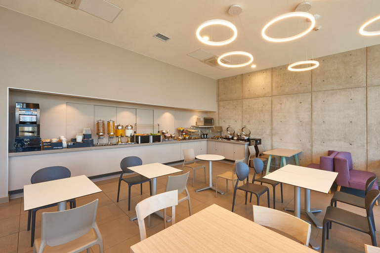 Food & Drinks 4, City Express Suites by Marriott Tijuana Rio, Tijuana