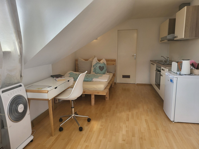 Bedroom 4, Stunning 1-bed Apartment in Bodolz Lake Constance, Lindau (Bodensee)
