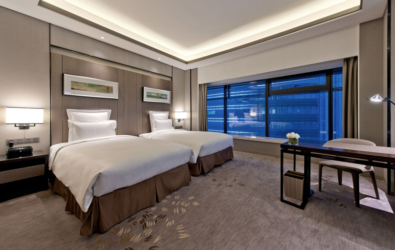 Bedroom 3, Pullman Shanghai Xuhui, Shanghai