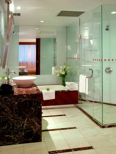Bathroom 3, Luxemon Xinjiang Hongfu Hotel, Ürümqi