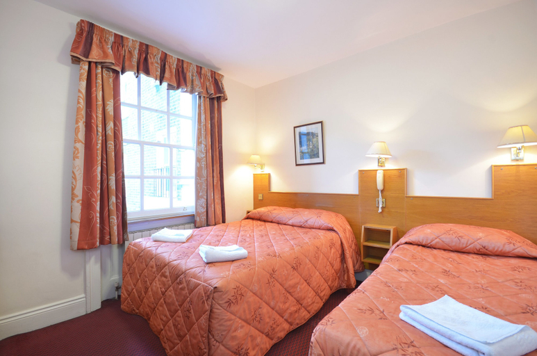 Bedroom 3, Alexandra Hotel, London