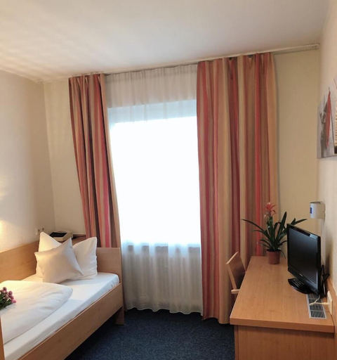 Bedroom 3, Hotel Austria Stuttgart-City, Stuttgart