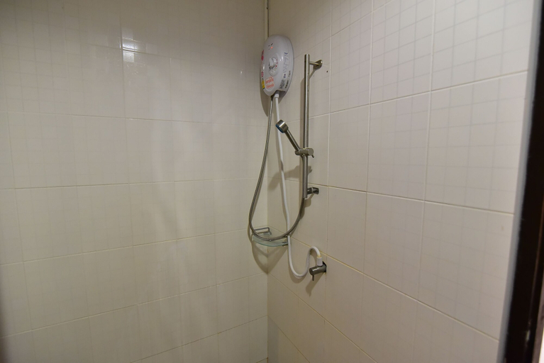 Bathroom 4, The Breeze Lipe Resort, Muang Satun