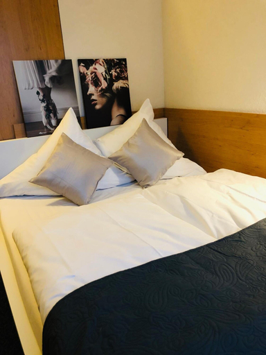 Bedroom 4, Hotel Austria Stuttgart-City, Stuttgart