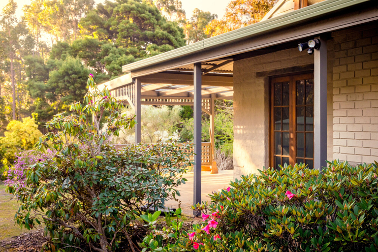 Exterior & Views, Cloudy Creek Cottage, Kingborough