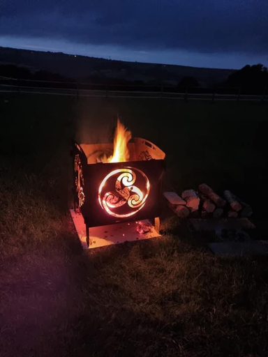 Food & Drinks, Crooked Oaks Bell Tent Glamping in North Devon, Devon